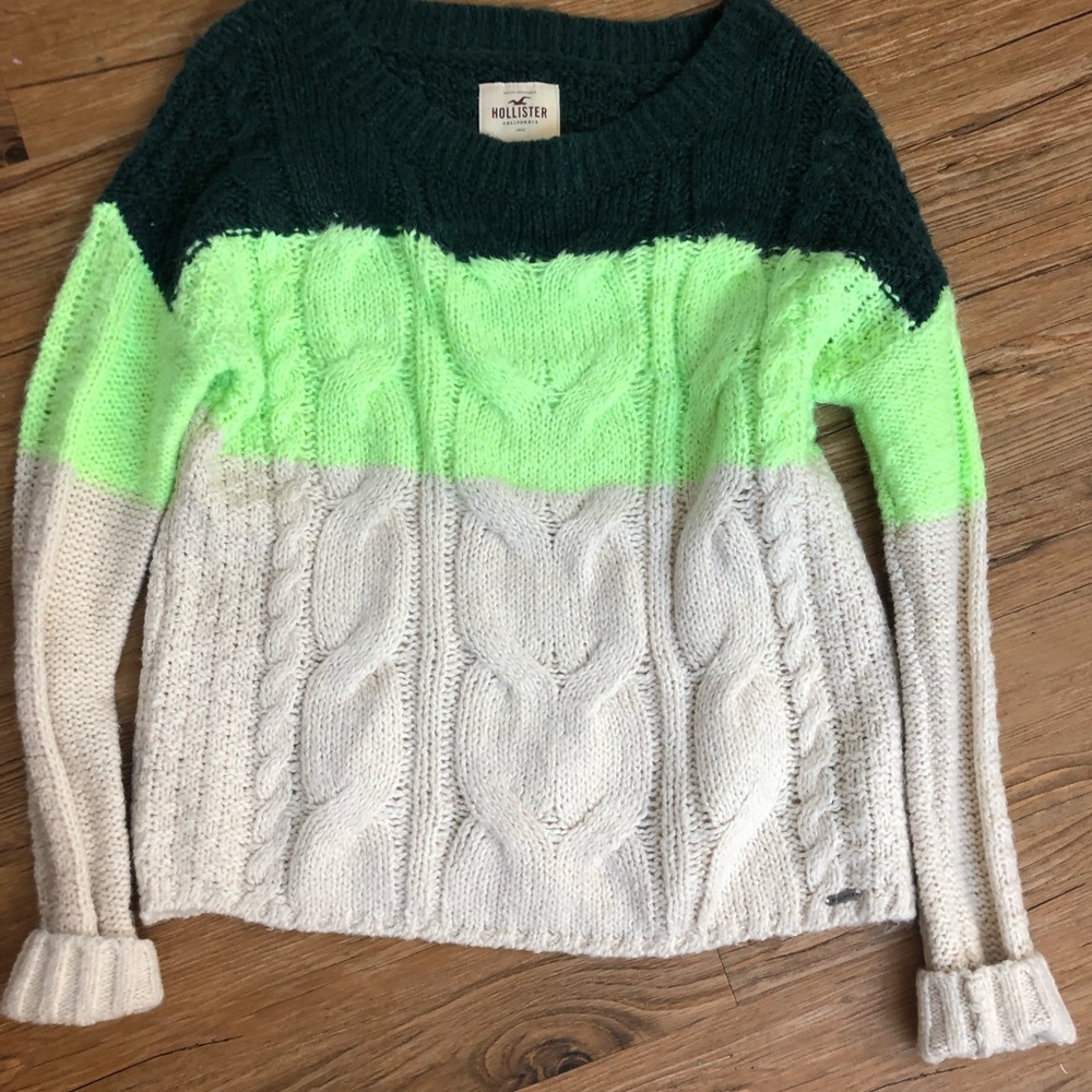 Hollister sweater